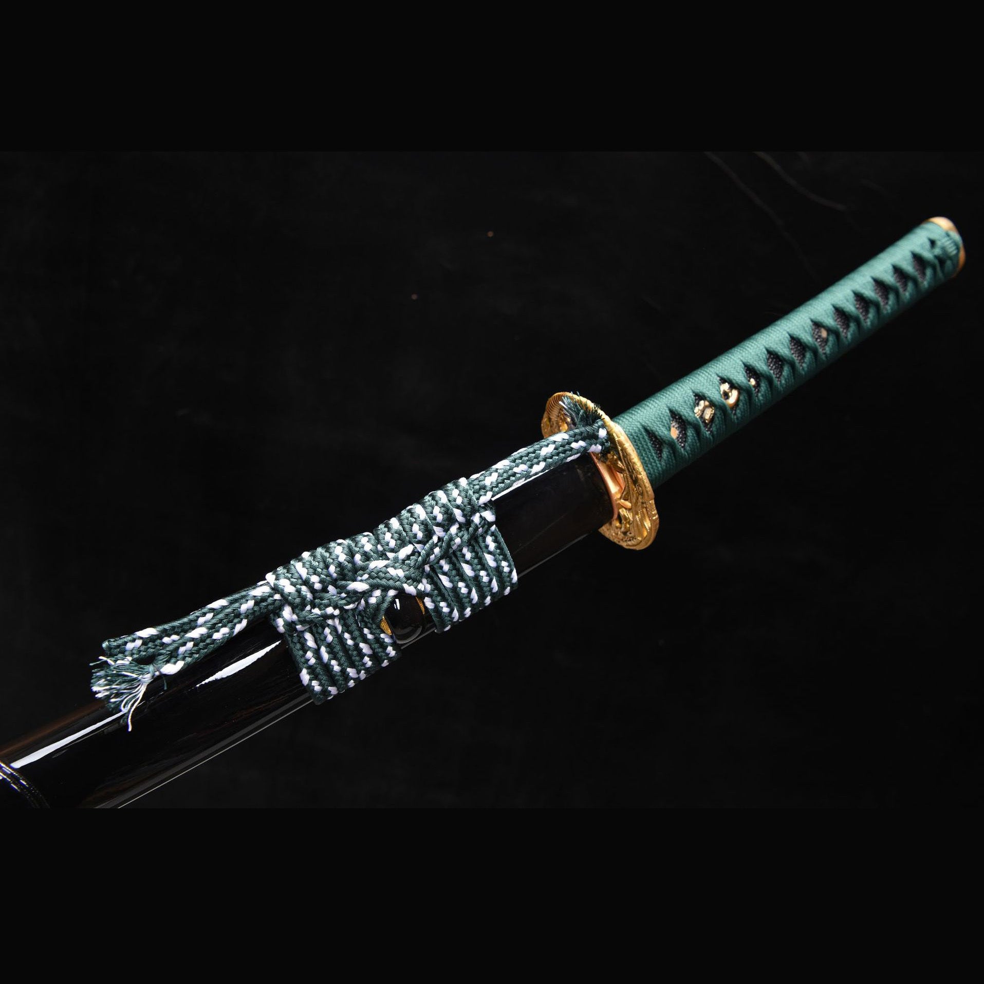 The Timeless Materials Behind Japanese Samurai Sword Art: A Collector’s Guide