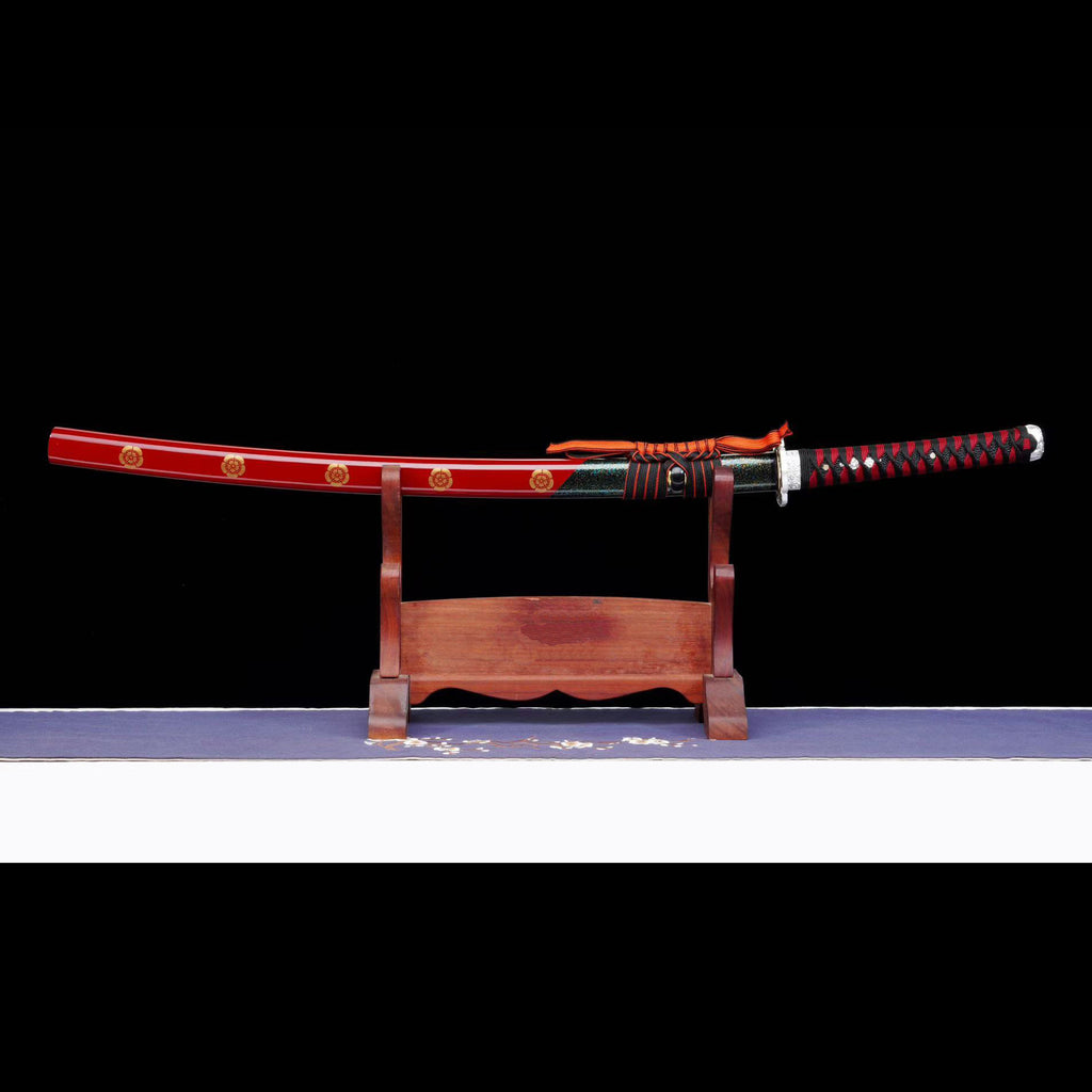 Flame Trace decorative katana side view