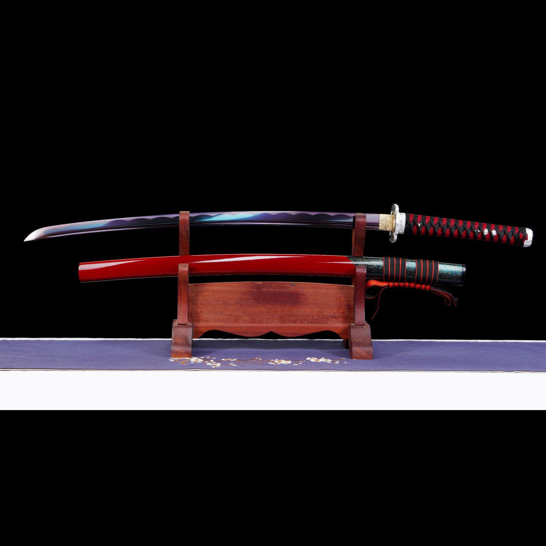 Flame Trace decorative katana close-up