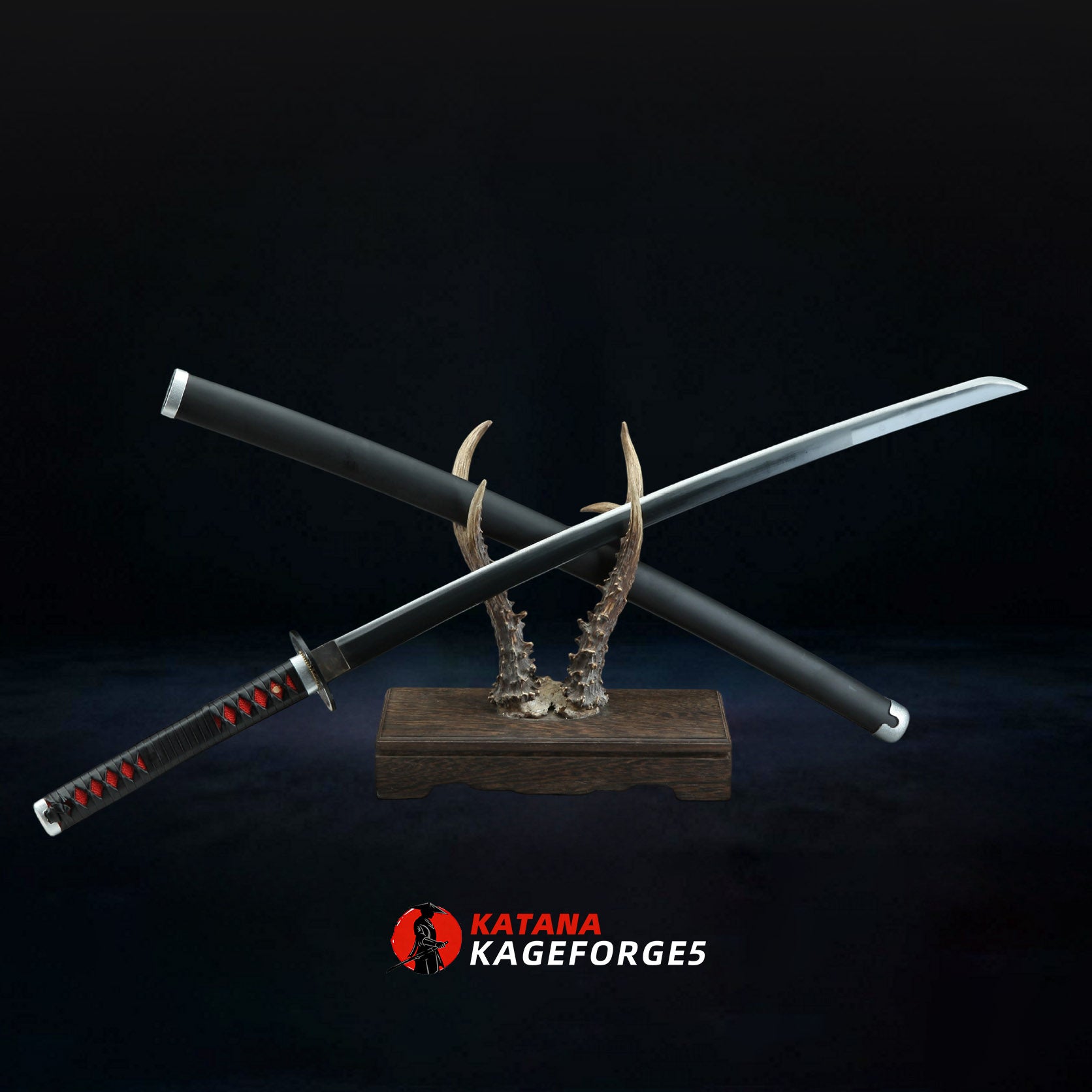 Sun Ember decorative katana close-up