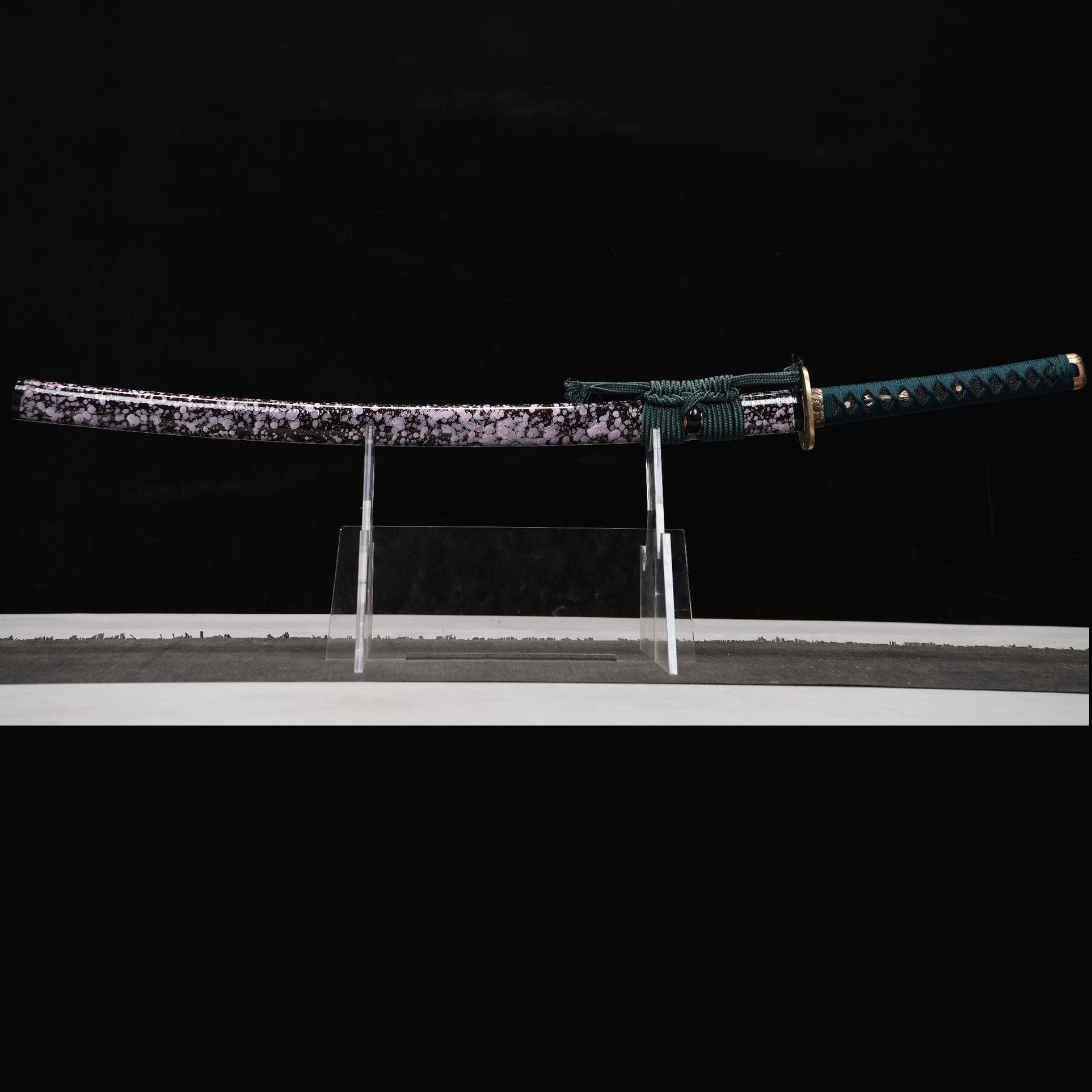 Everwood Oath decorative katana detail