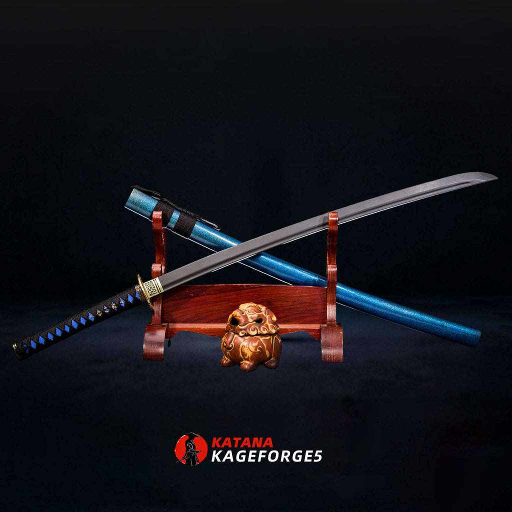 Ripple Note decorative katana close-up