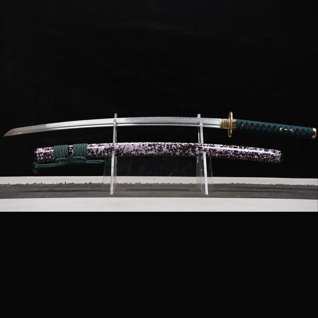 Everwood Oath decorative katana close-up