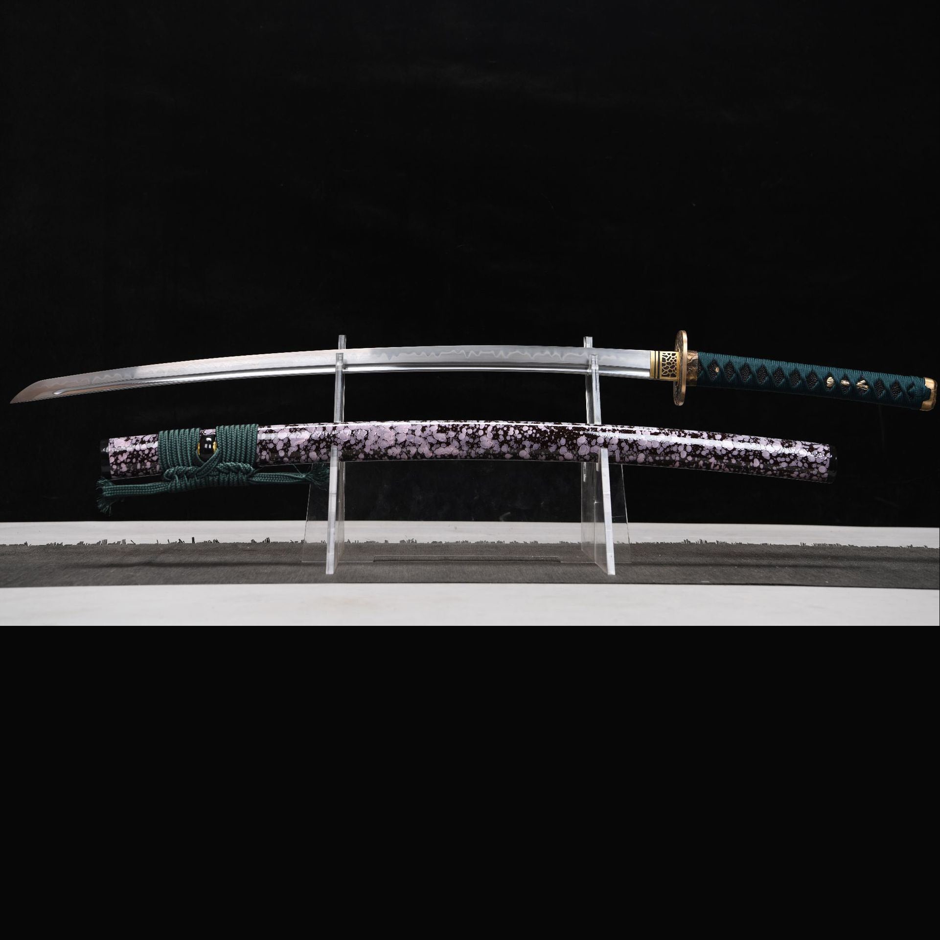 Everwood Oath decorative katana close-up