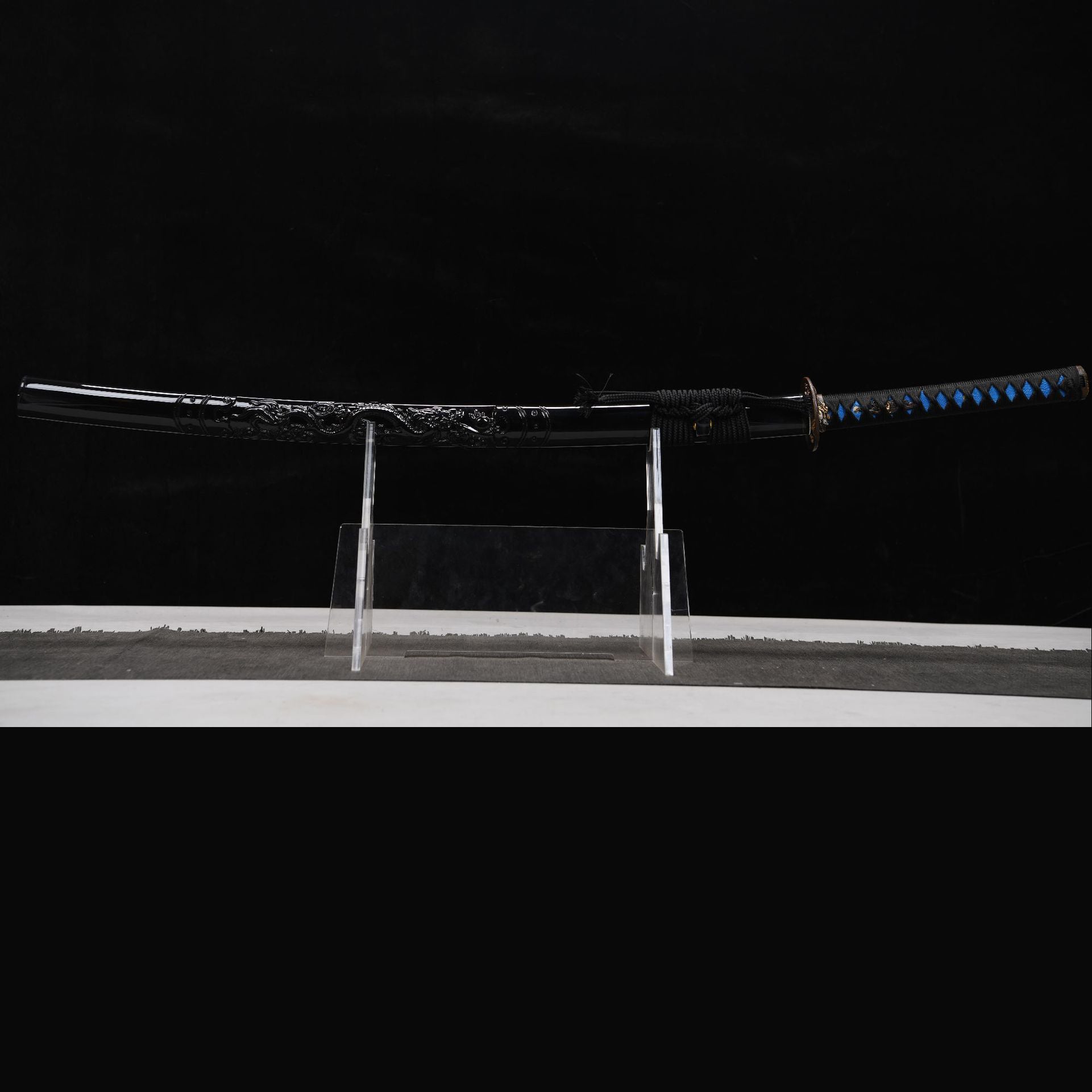 Steel Calm decorative katana detail
