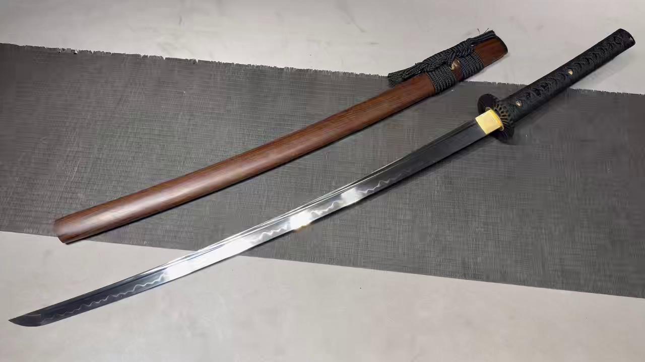 KageForge5 product image: 26" Katana with Iron Fittings