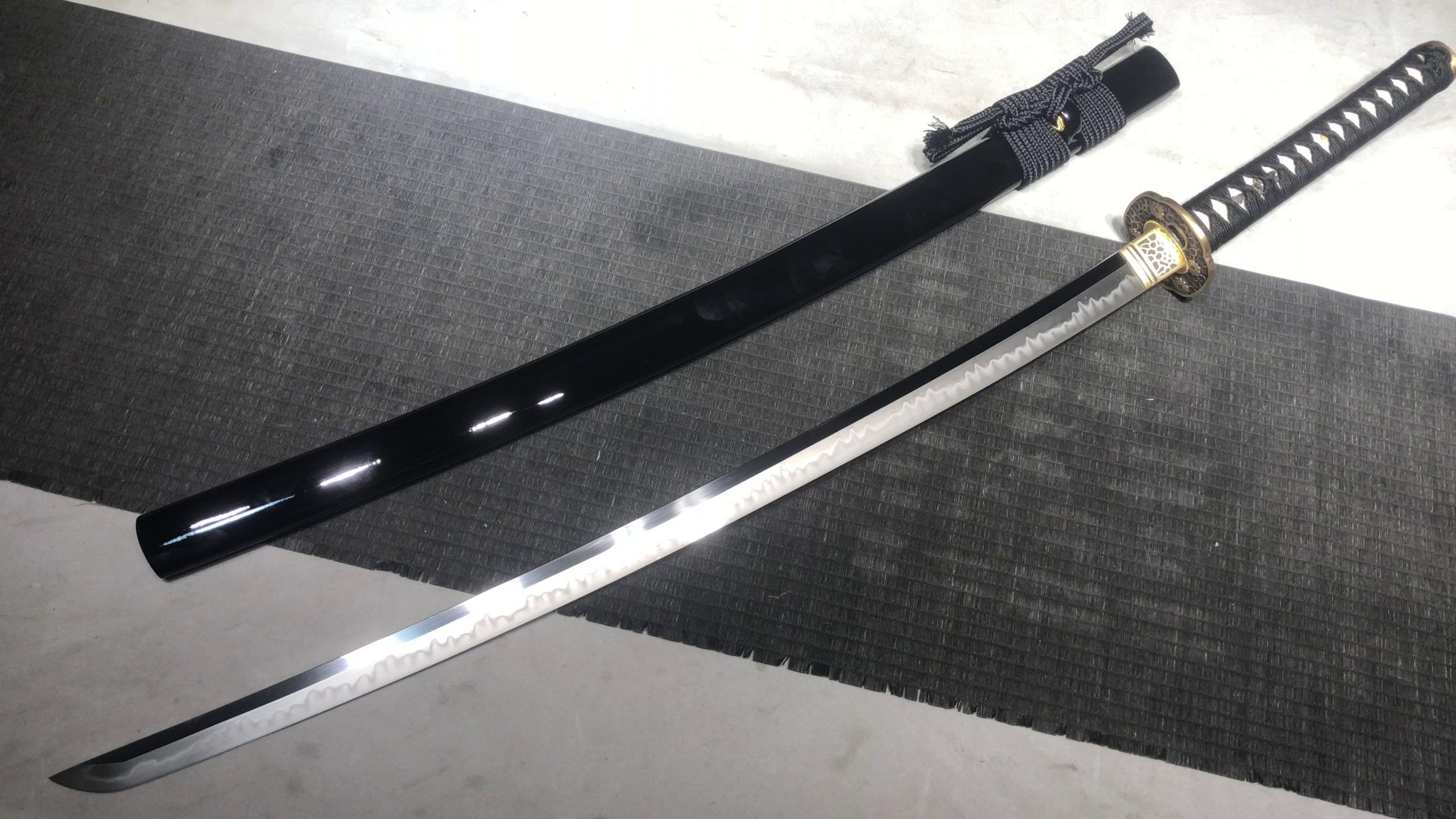 KageForge5 product image: 26" Katana with Brass Fittings