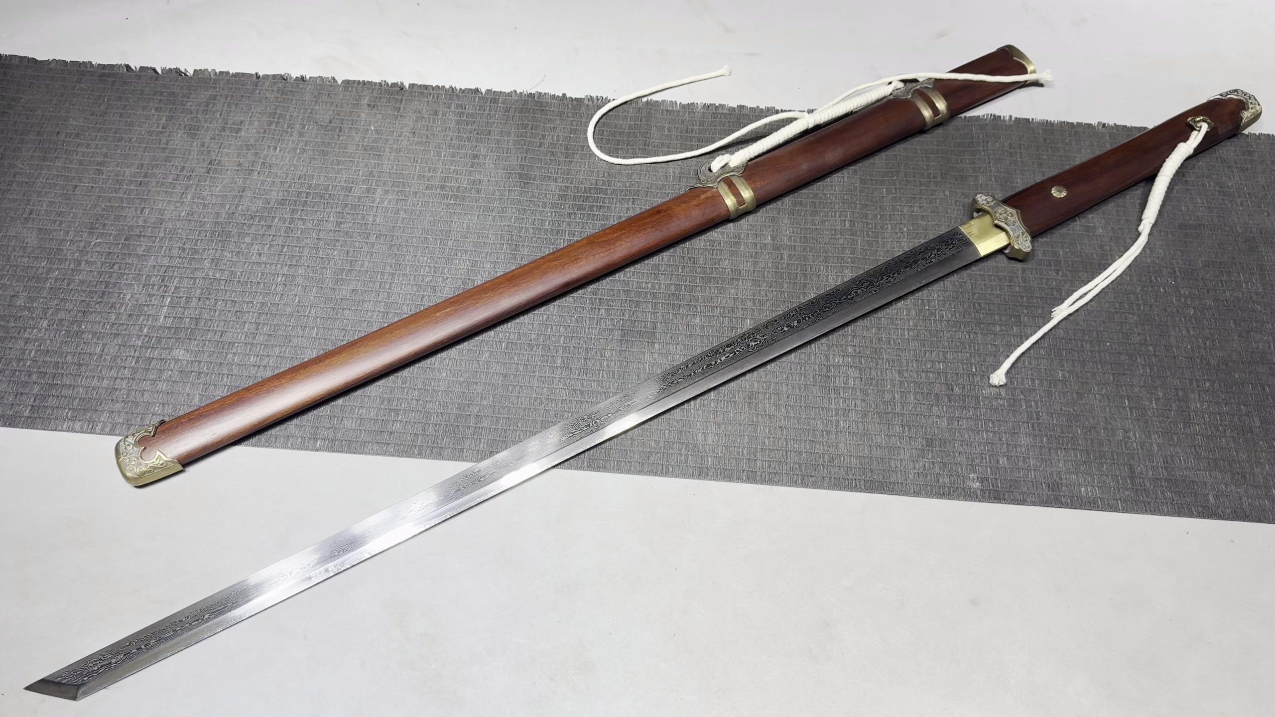KageForge5 product image: 26" Pattern Steel Japanese Sword with Pure Copper Fittings