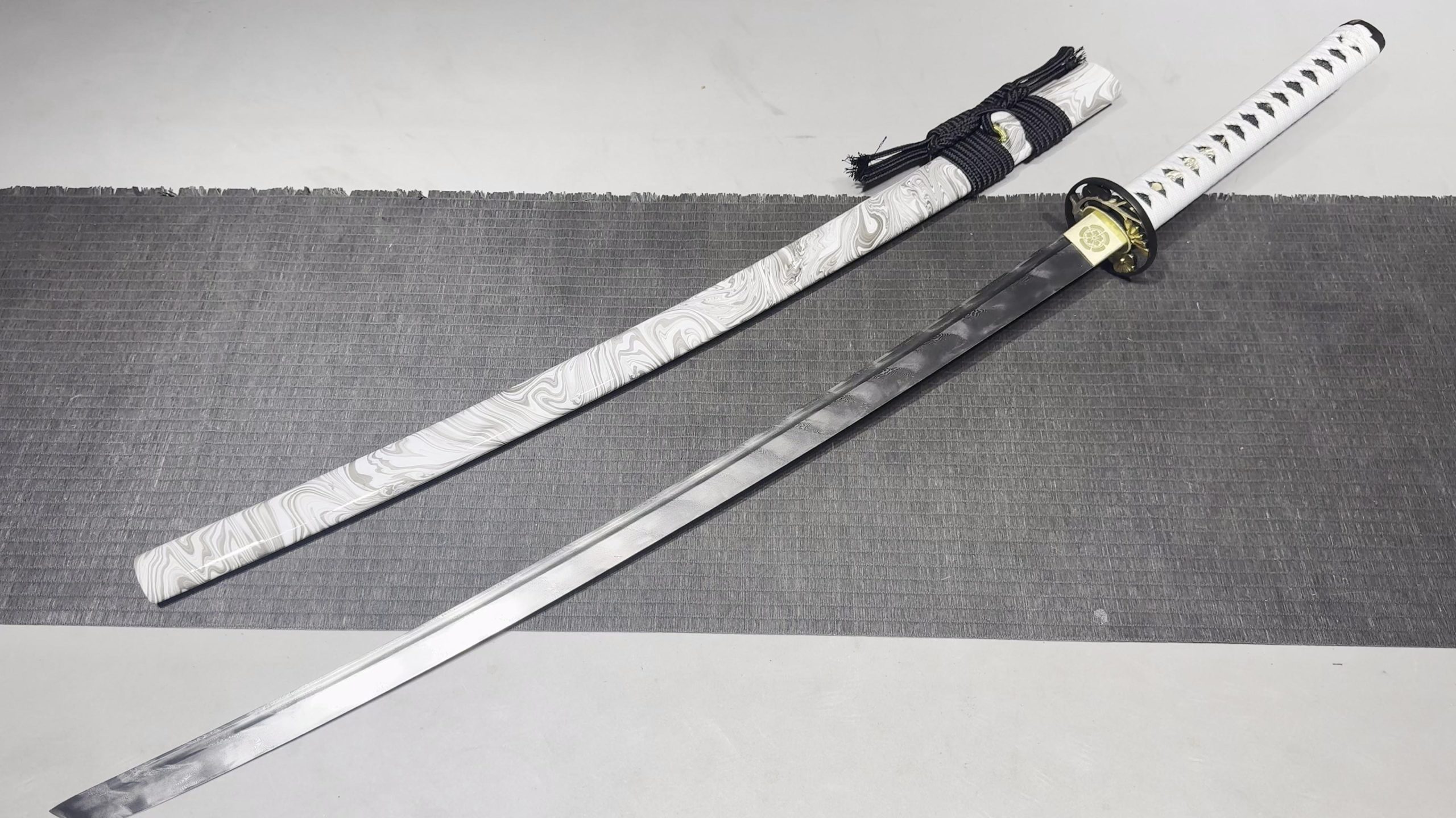 KageForge5 product image: 26" Pattern Steel Katana with Pure Copper Fittings