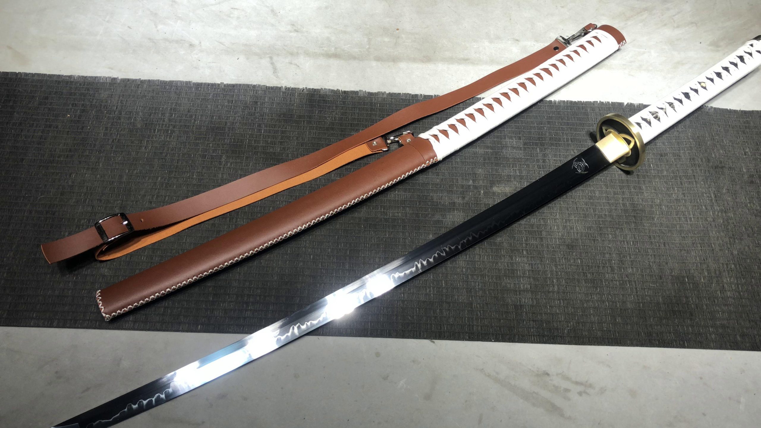 KageForge5 product image: 26" Katana with Brass Fittings