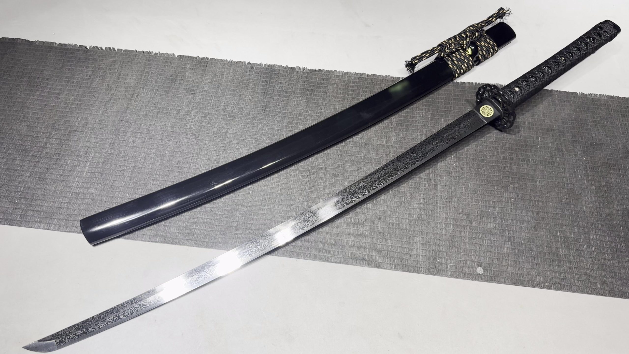 KageForge5 product image: 26" Pattern Steel Katana with Zinc-alloy Fittings