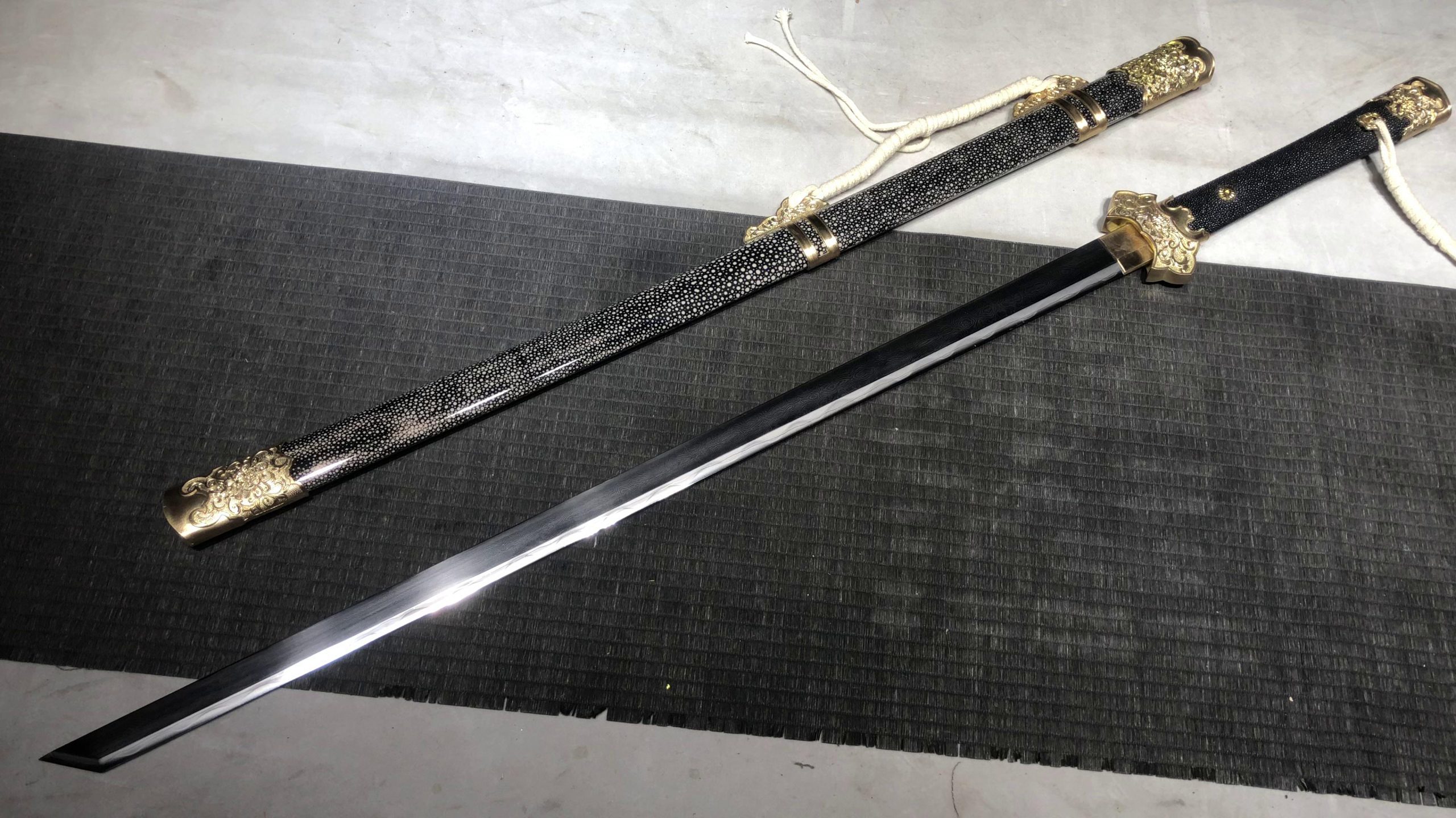 KageForge5 product image: 26" Katana with Pure Copper Fittings