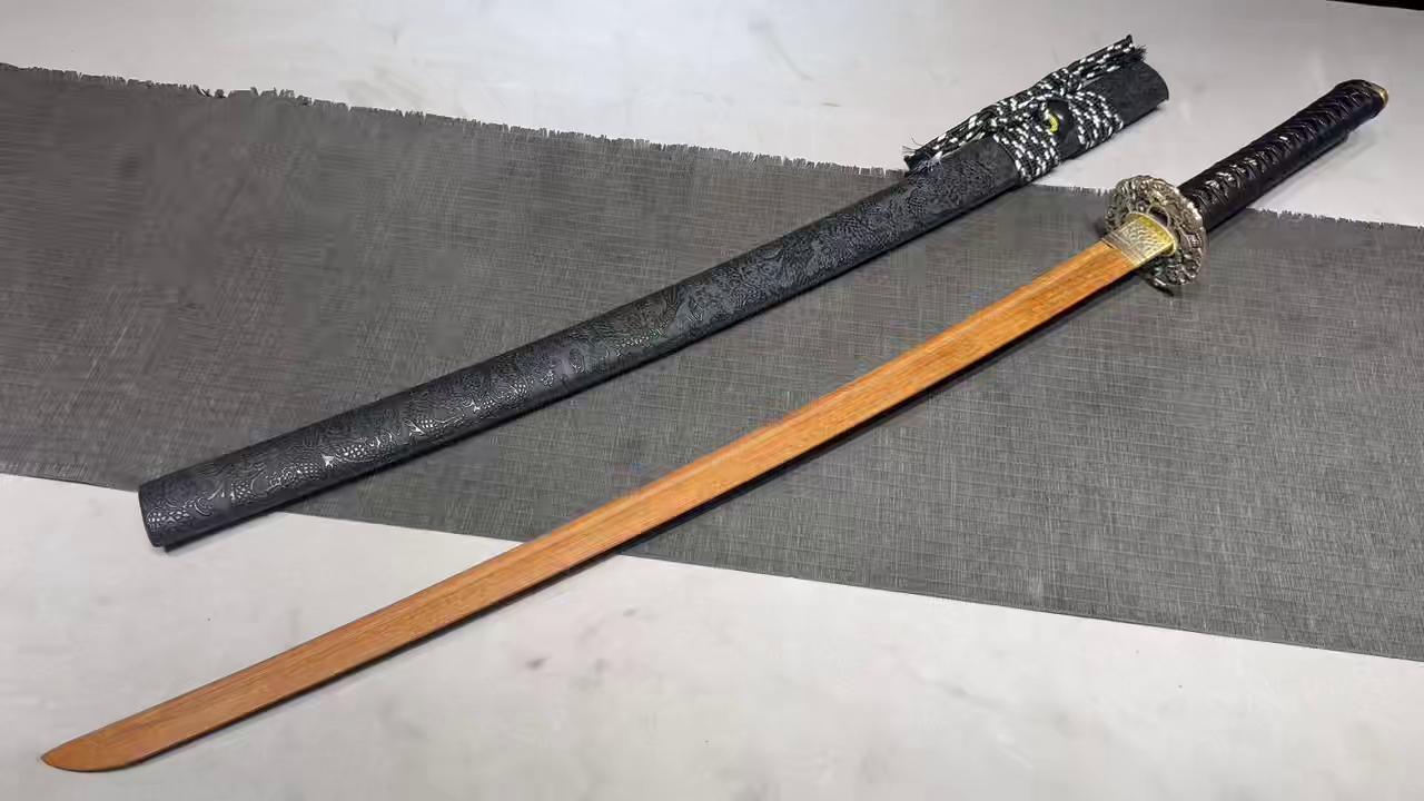 KageForge5 product image: 26" Katana with Pure Copper Fittings