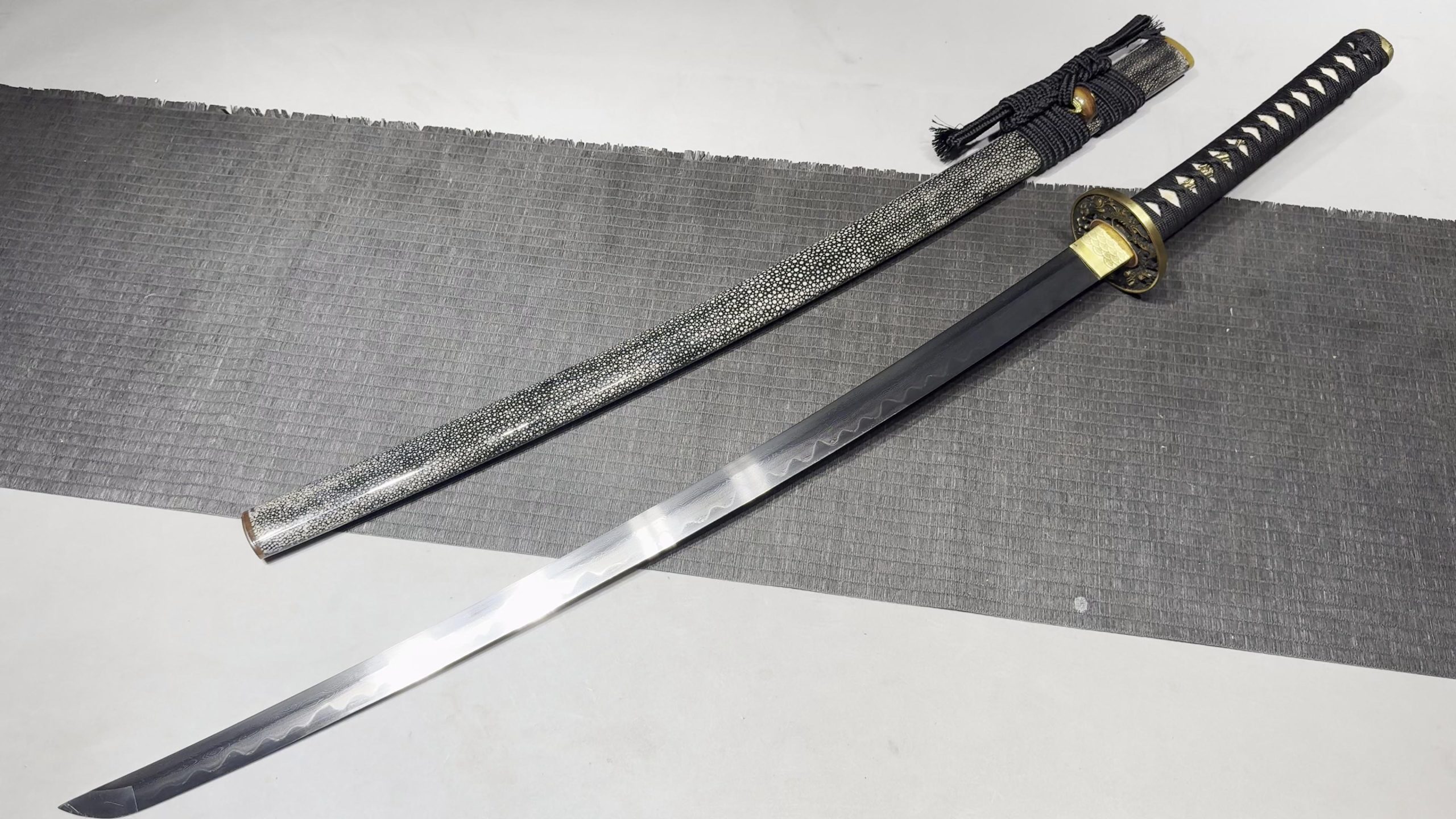 KageForge5 product image: 26" Pattern Steel Katana with Pure Copper Fittings