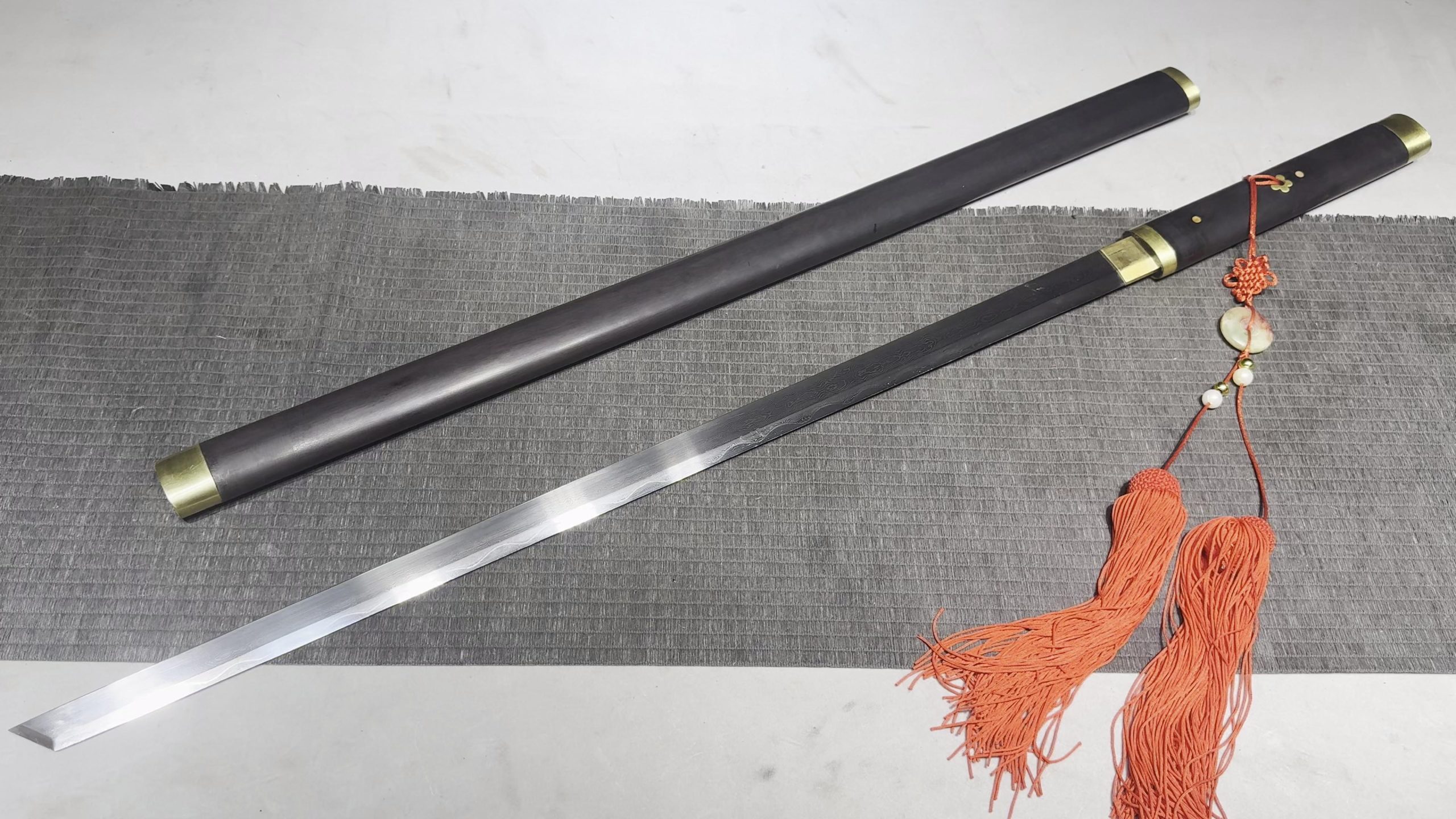 KageForge5 product image: 26" Pattern Steel Japanese Sword with Pure Copper Fittings