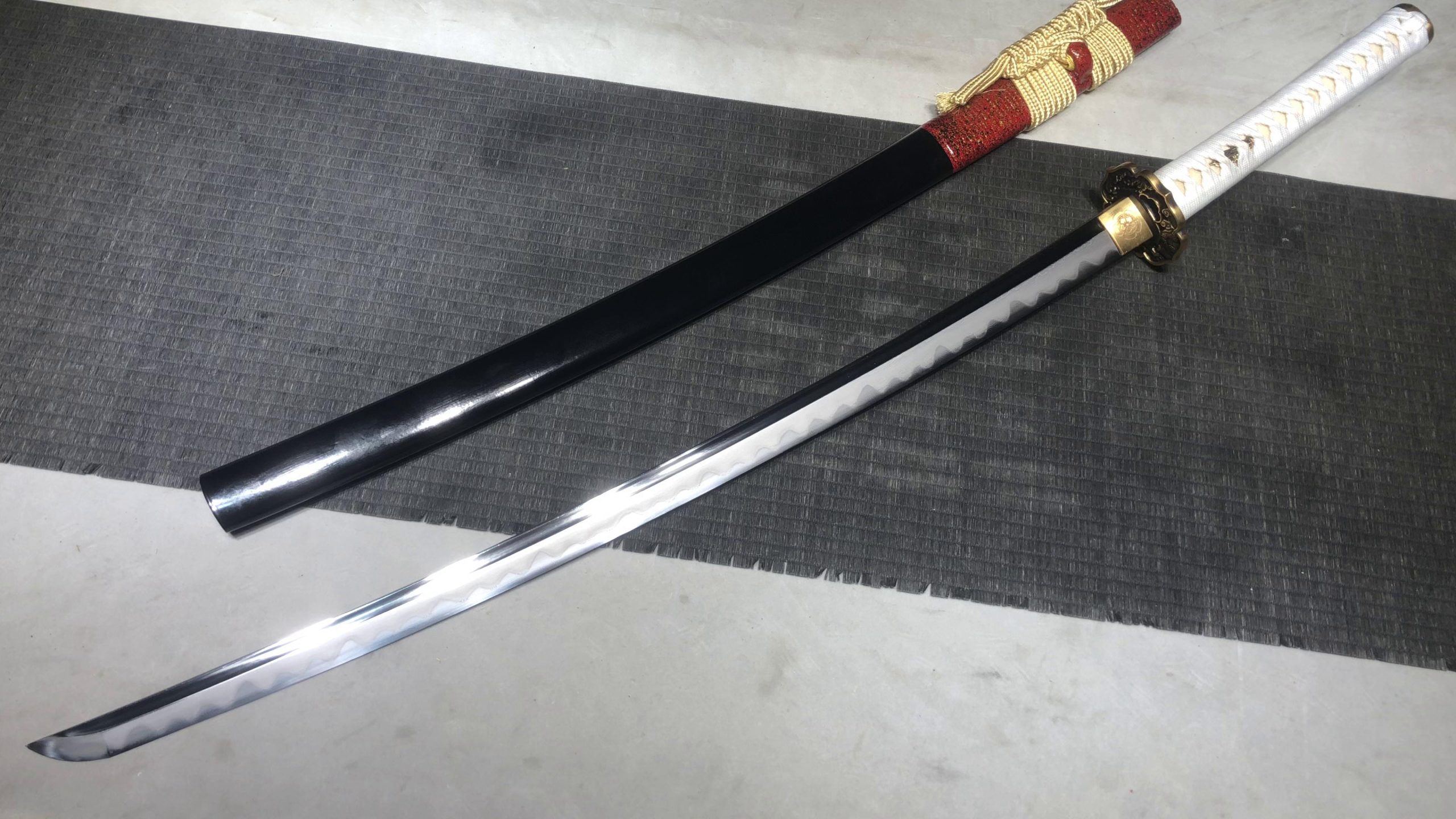 KageForge5 product image: 26" Pattern Steel Katana with Pure Copper Fittings