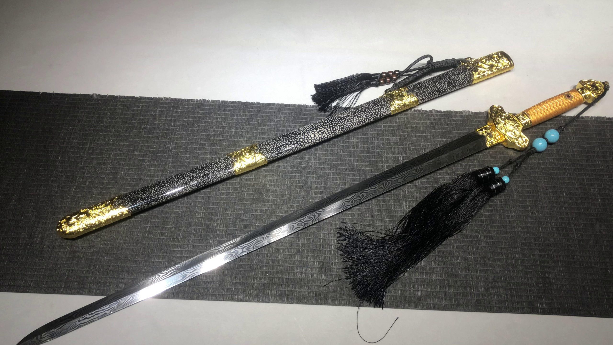 KageForge5 product image: 28" Pattern Steel Japanese Sword with Pure Copper Fittings