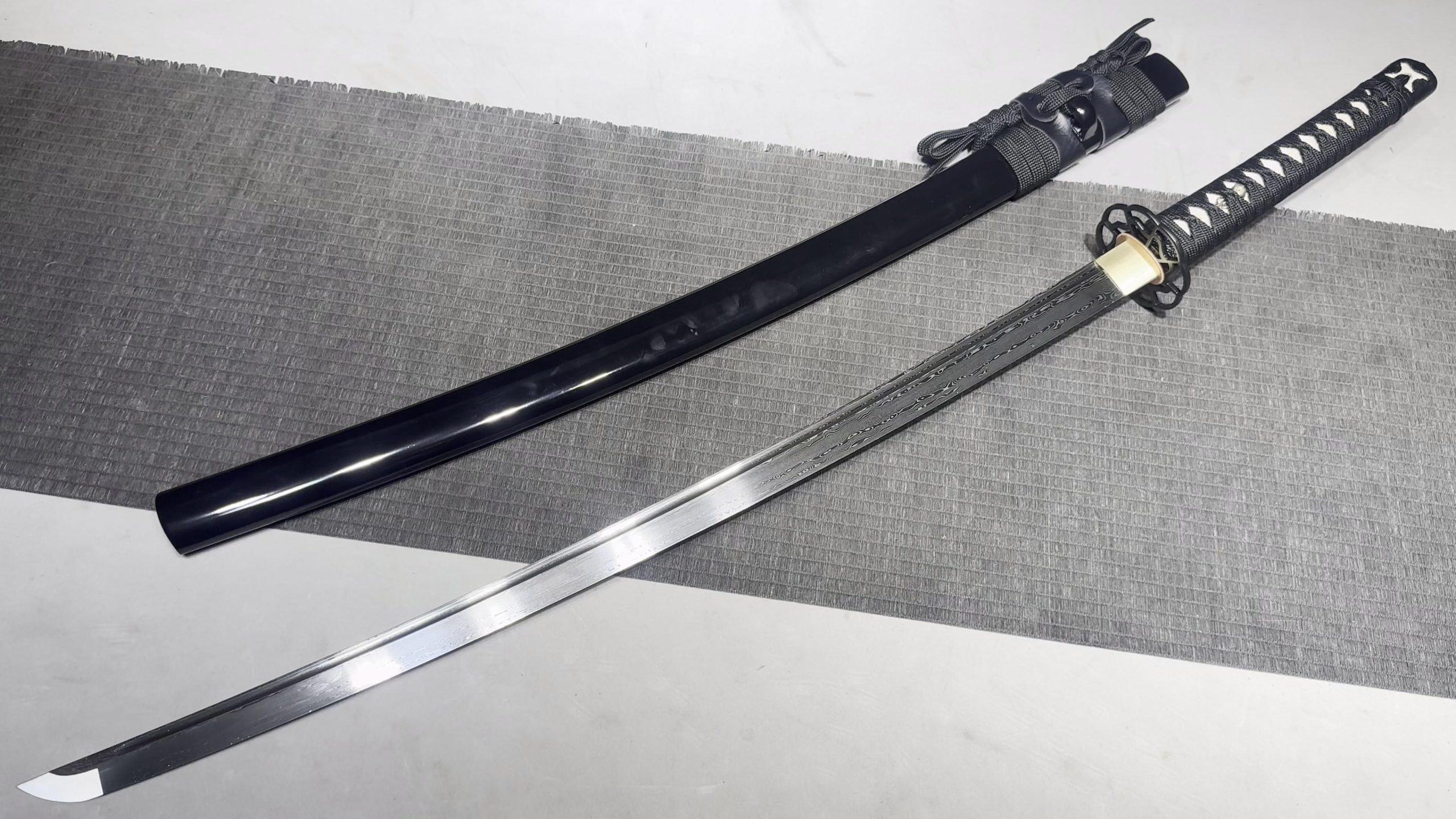 KageForge5 product image: 26" Pattern Steel Katana with Iron Fittings