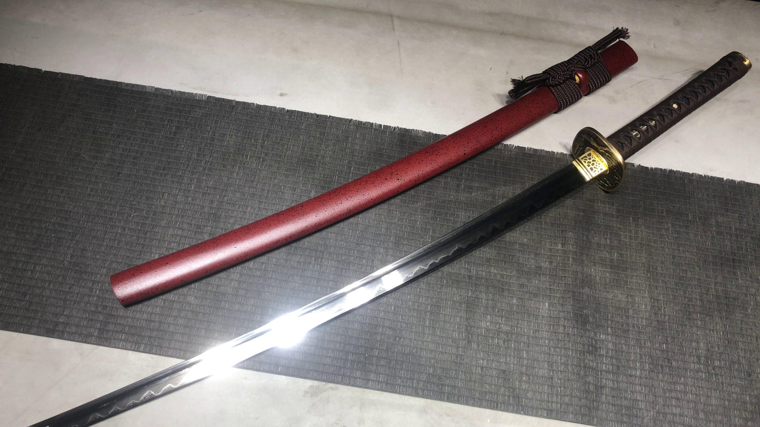 KageForge5 product image: 26" Pattern Steel Katana with Brass Fittings