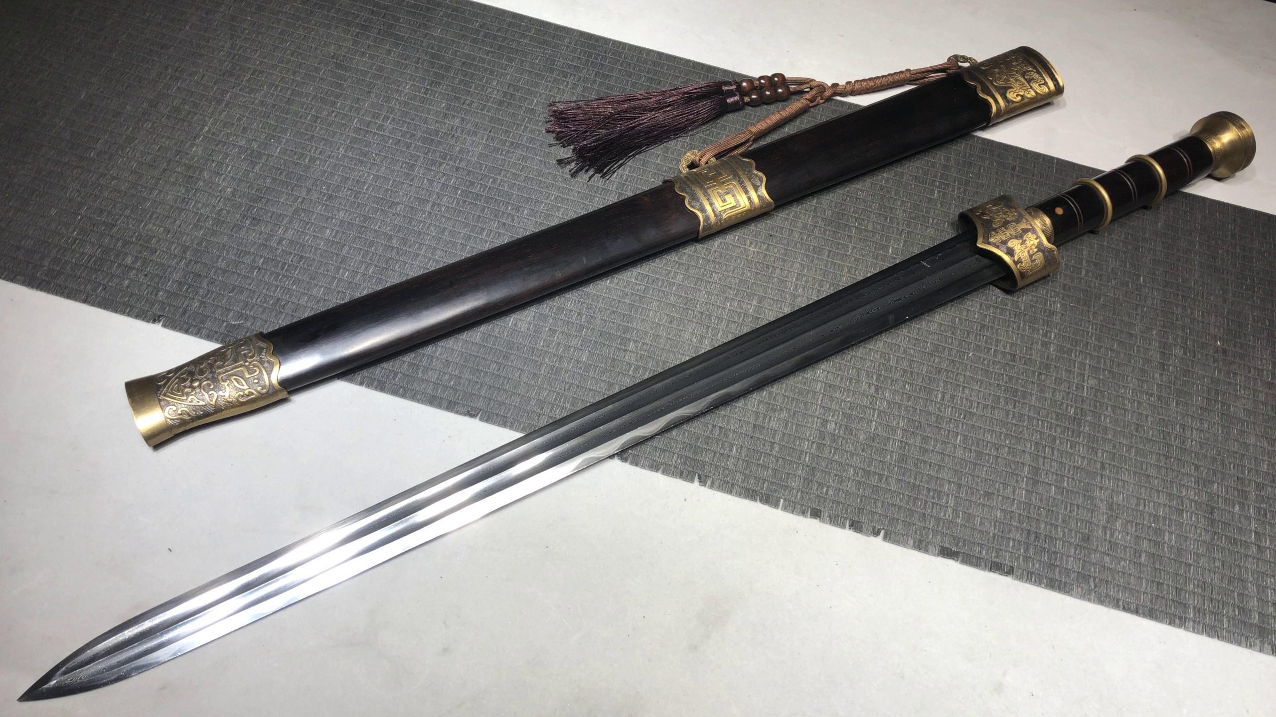 KageForge5 product image: 24" Pattern Steel Japanese Sword with Pure Copper Fittings