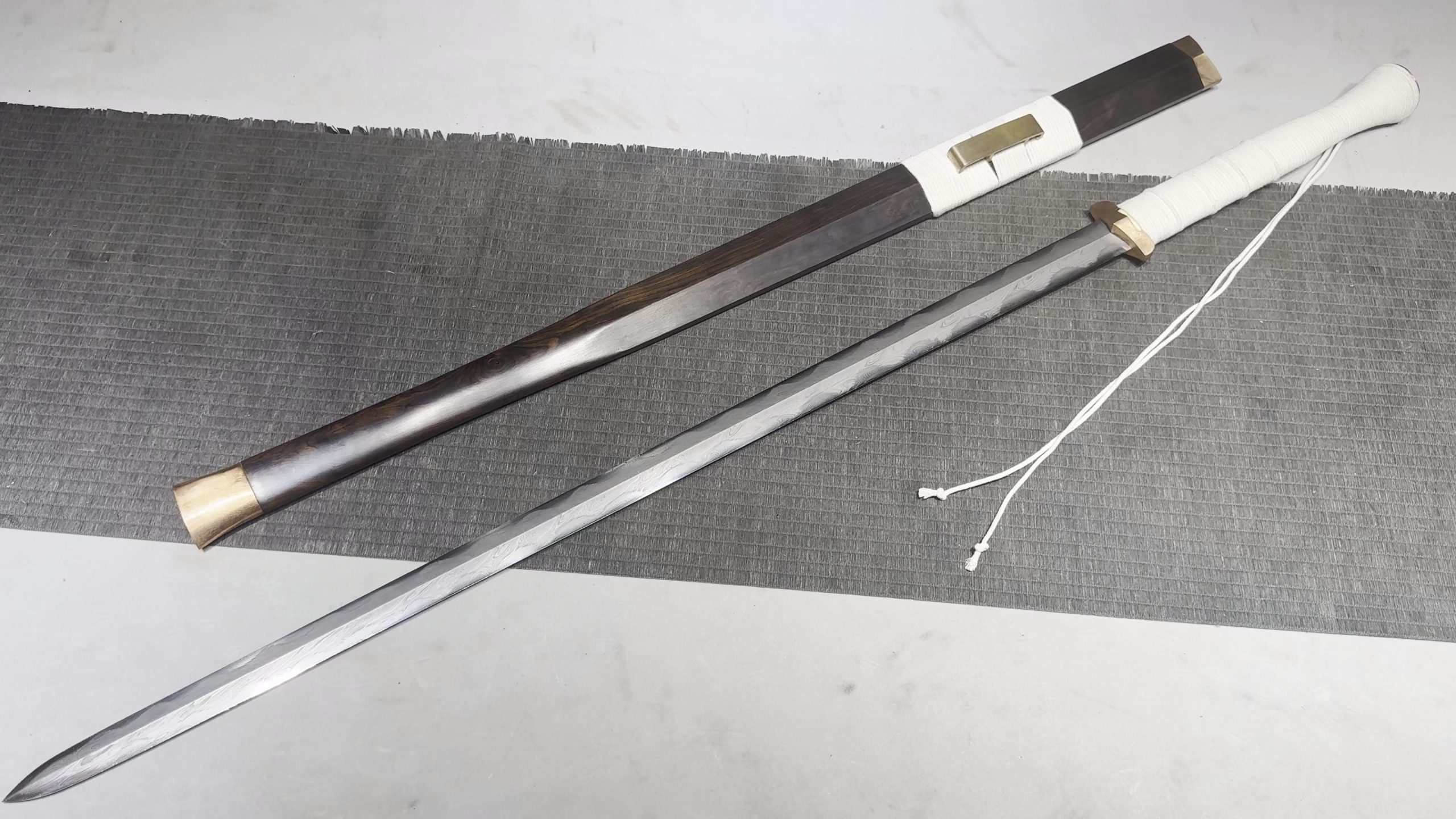 KageForge5 product image: 28" Pattern Steel Japanese Sword