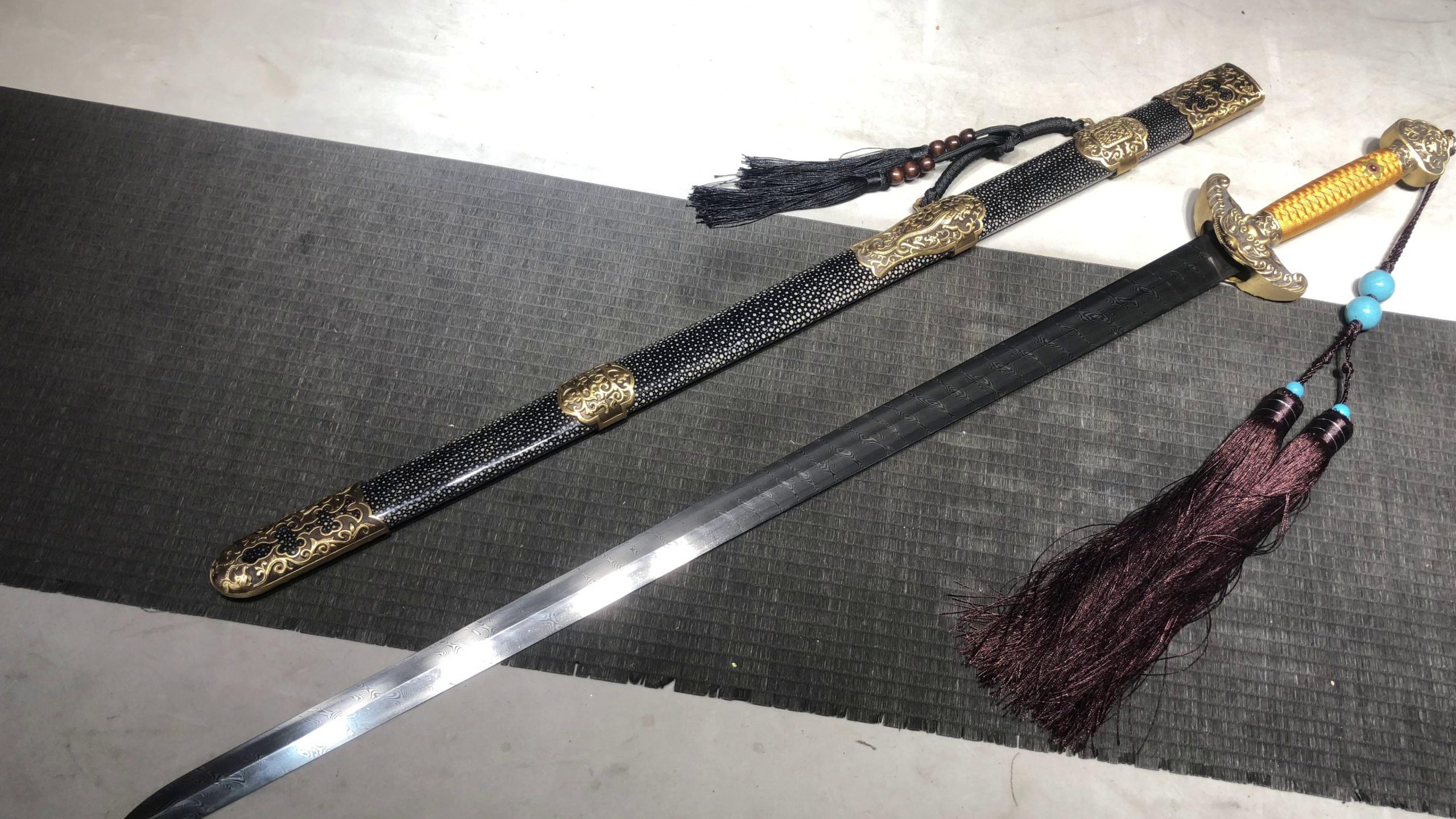 KageForge5 product image: 28" Pattern Steel Japanese Sword with Pure Copper Fittings