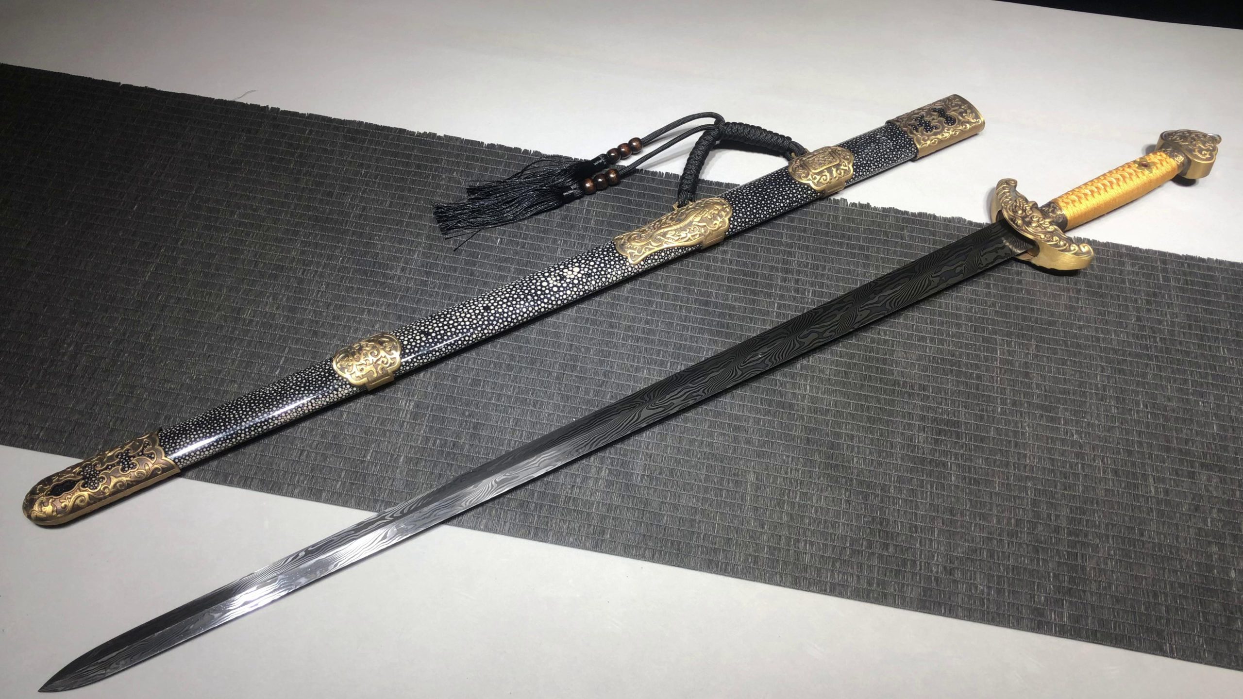 KageForge5 product image: 28" Pattern Steel Japanese Sword with Pure Copper Fittings