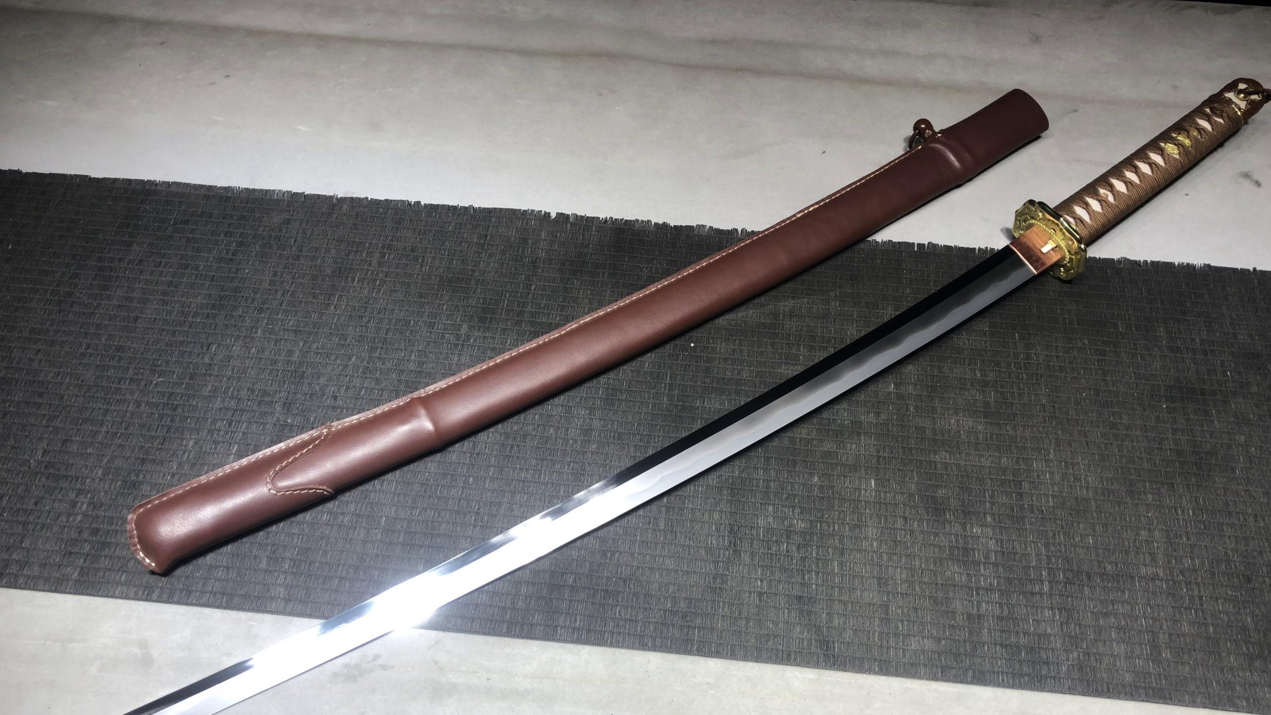 KageForge5 product image: 26" Pattern Steel Japanese Sword with Brass Fittings