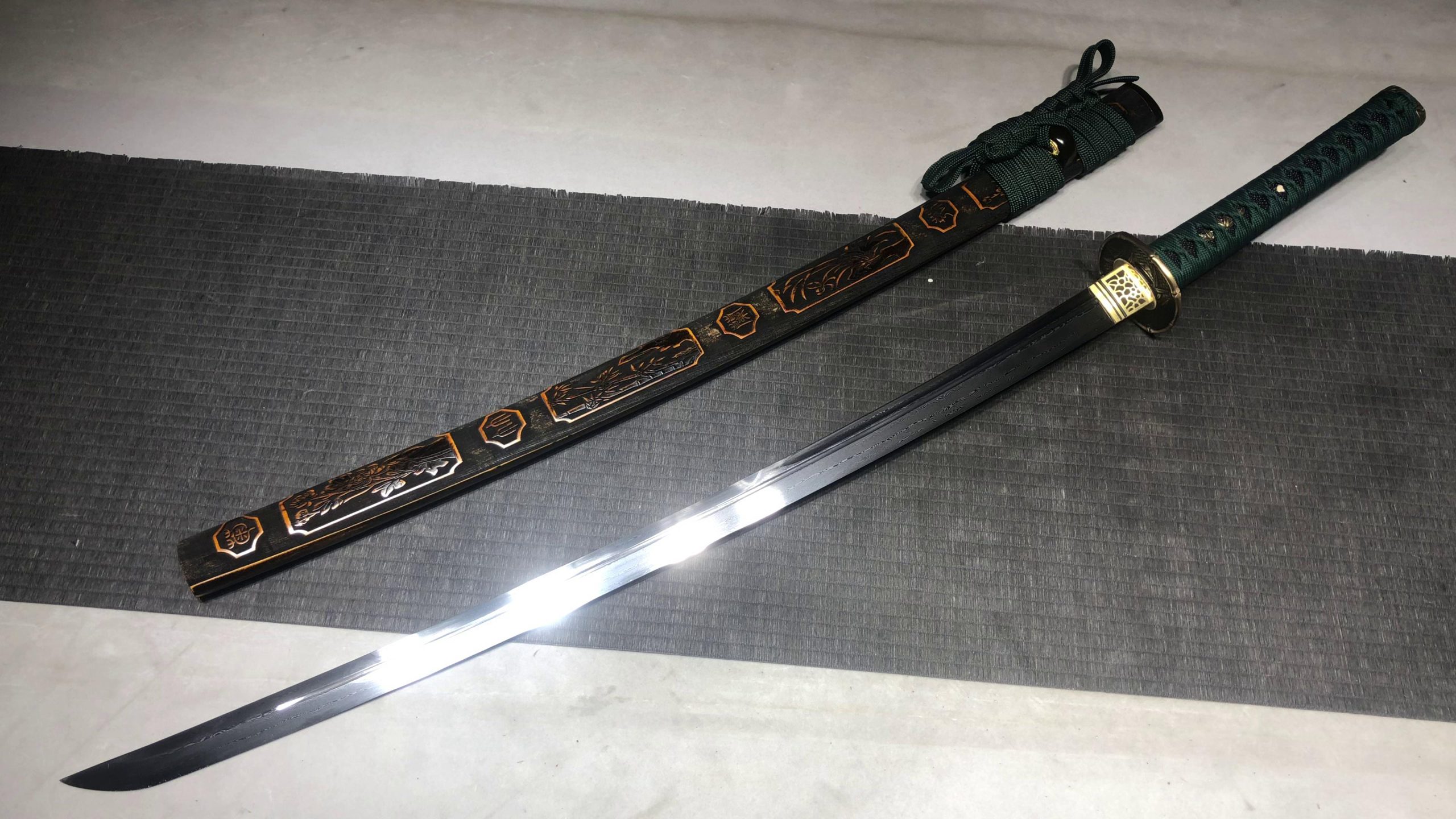 KageForge5 product image: 26" Pattern Steel Katana with Zinc-alloy Fittings