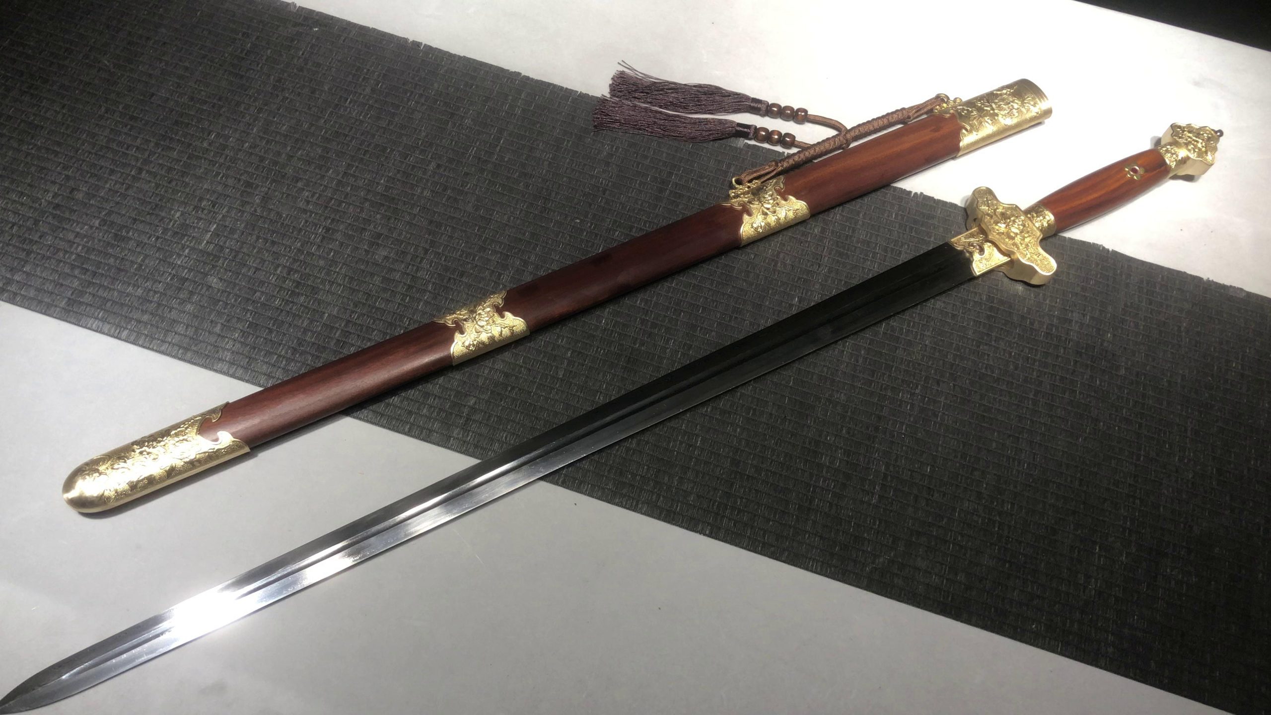 KageForge5 product image: 28" Pattern Steel Japanese Sword with Pure Copper Fittings